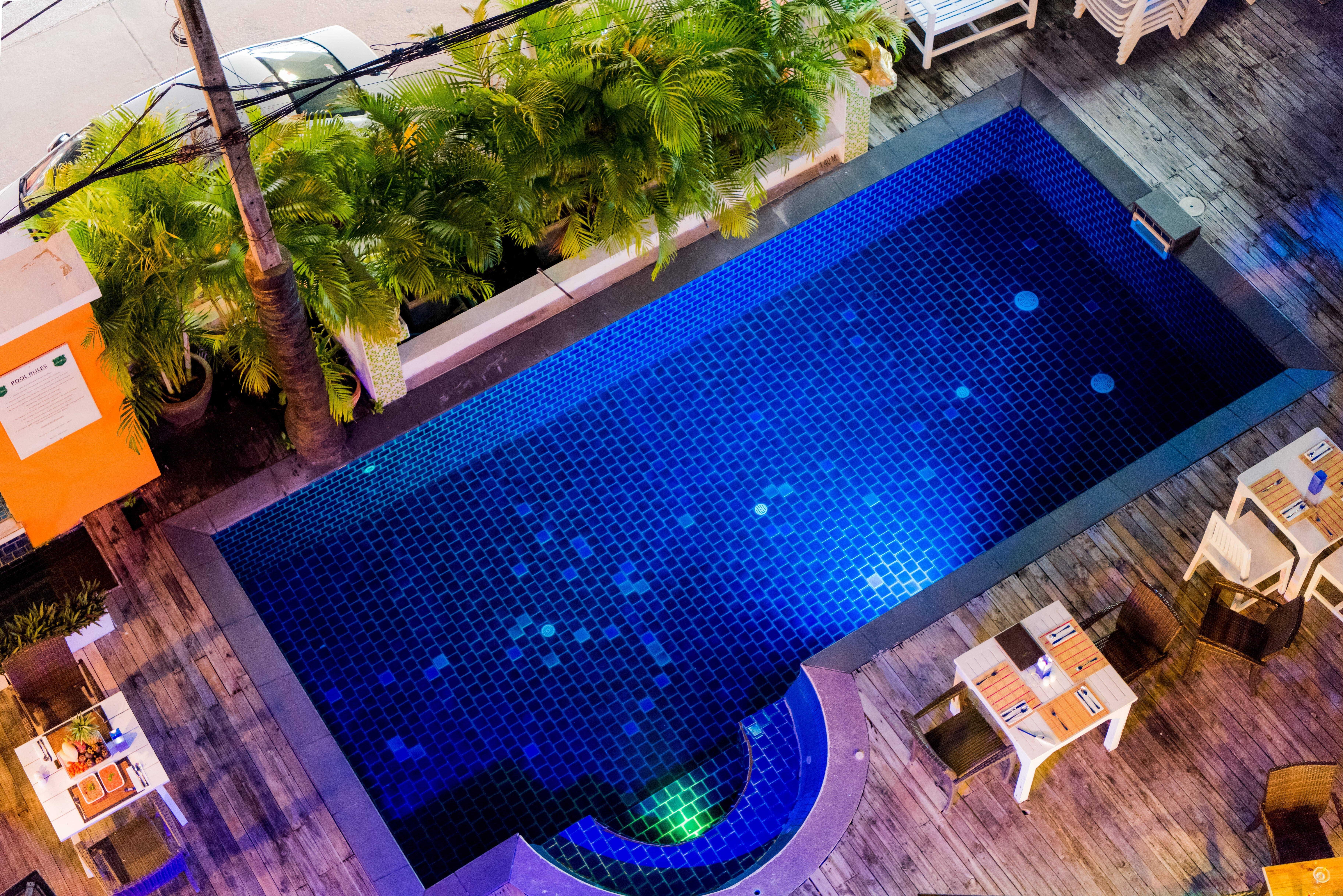 Bauman Ville Hotel Phuket Exterior photo