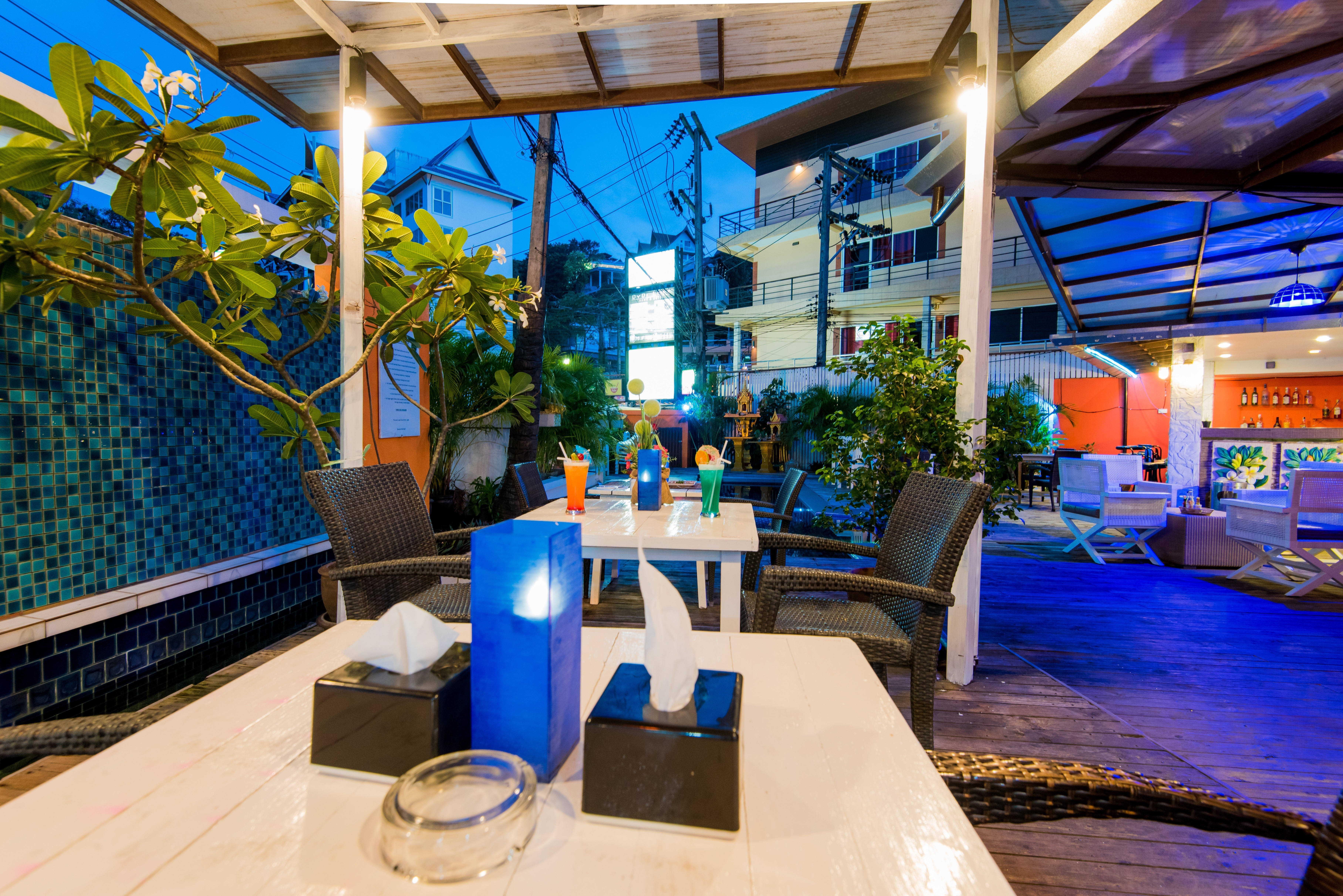 Bauman Ville Hotel Phuket Exterior photo