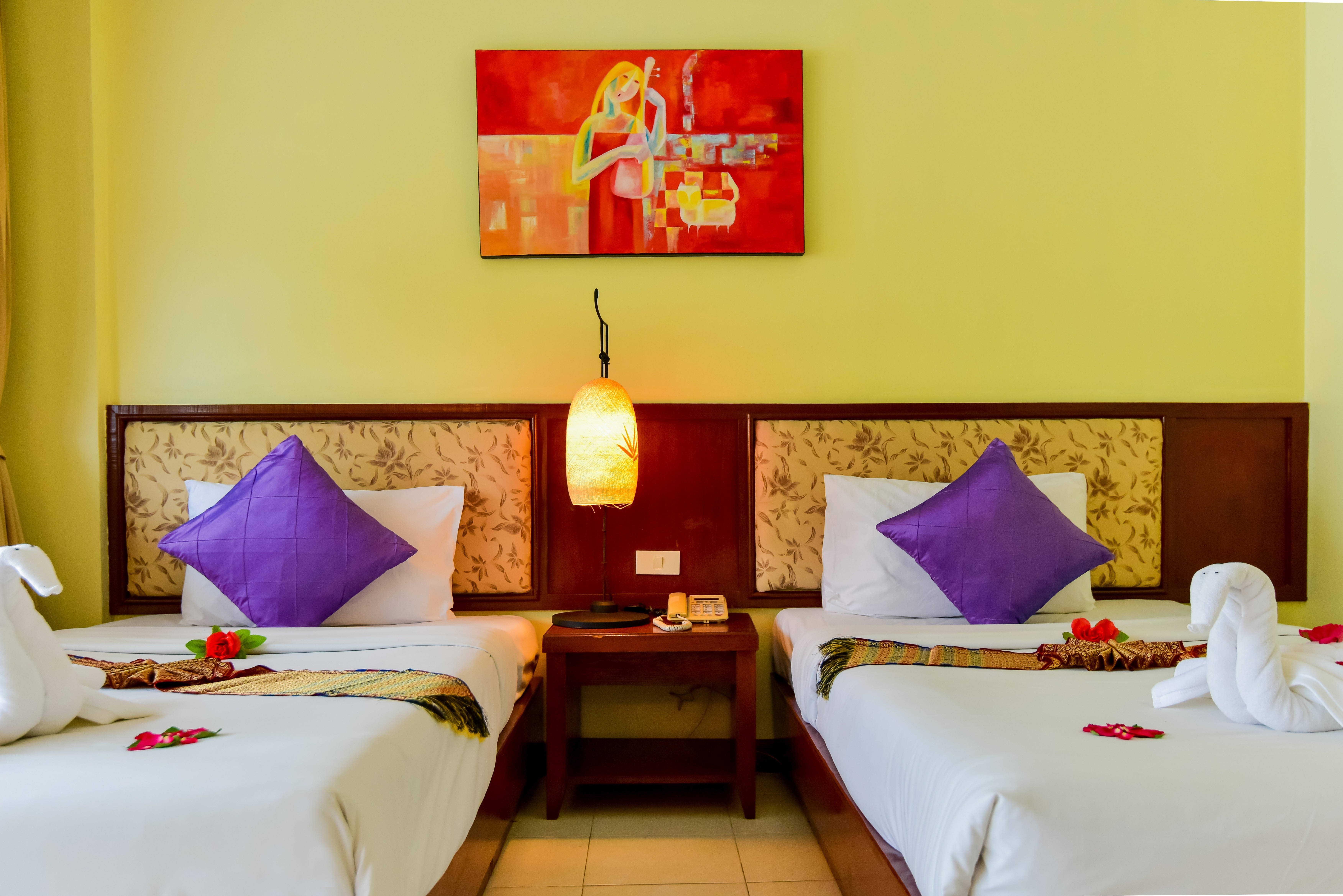 Bauman Ville Hotel Phuket Exterior photo