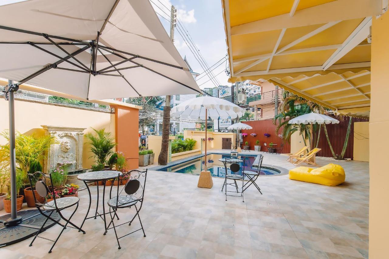 Bauman Ville Hotel Phuket Exterior photo