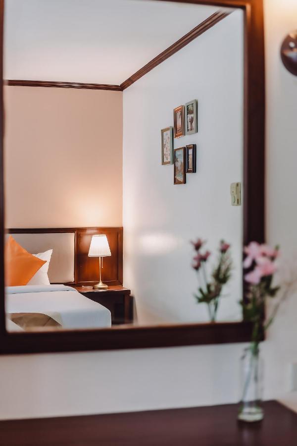 Bauman Ville Hotel Phuket Exterior photo
