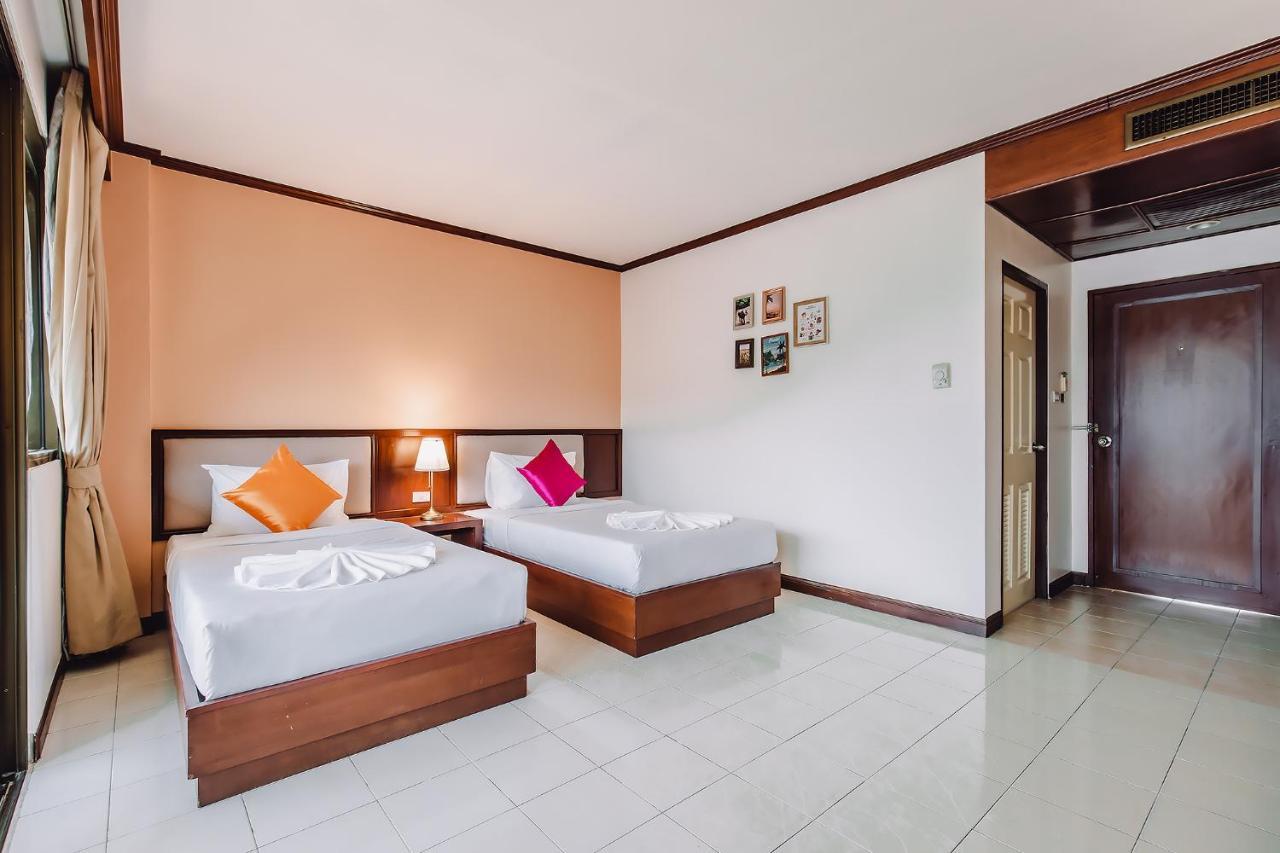 Bauman Ville Hotel Phuket Exterior photo