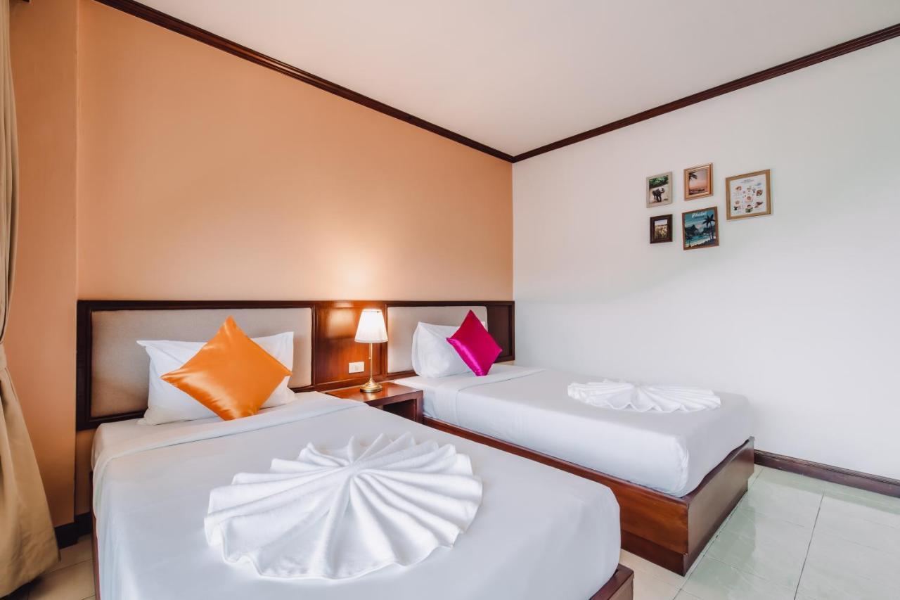 Bauman Ville Hotel Phuket Exterior photo
